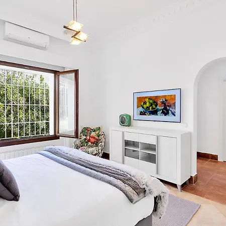 Villa Yolo Spaces - Sotogrande White House *